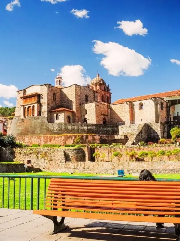vista panorámica del centro arqueológico de Qoricancha