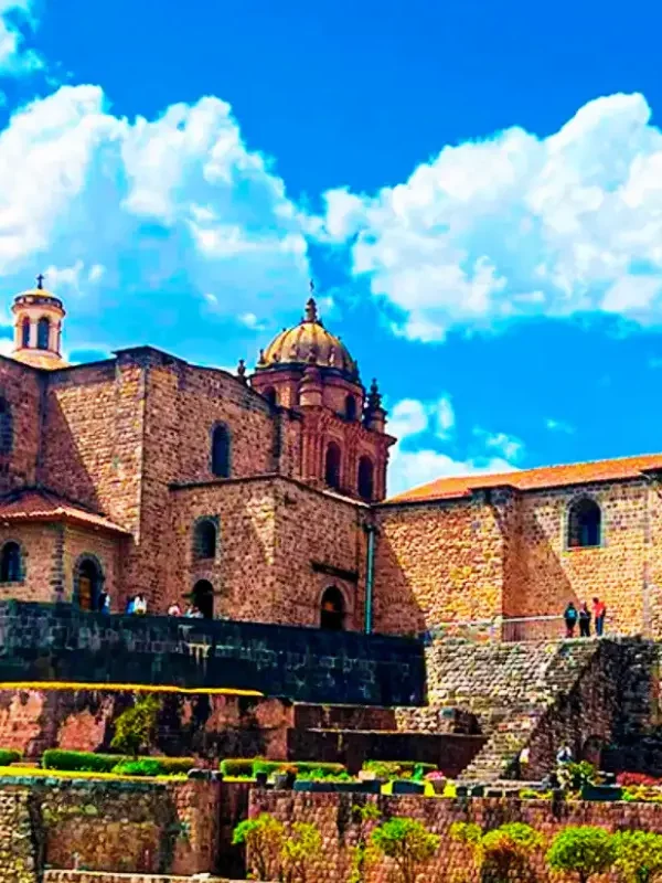 vista panorámica del centro arqueológico de Qoricancha